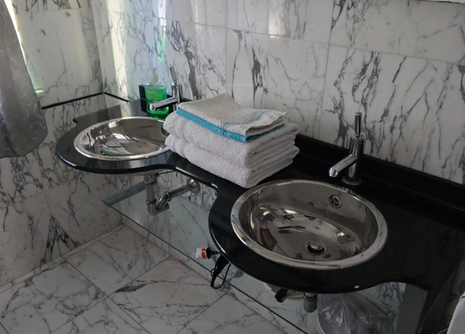 Holyfield Bed and Breakfast Sarzana 0*,